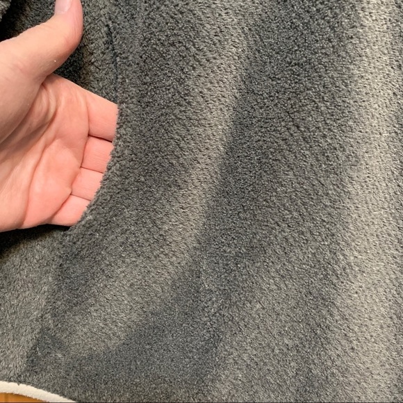 Patagonia Polartec Thermal Pro Gray Popover Size Medium - Picture 3 of 9